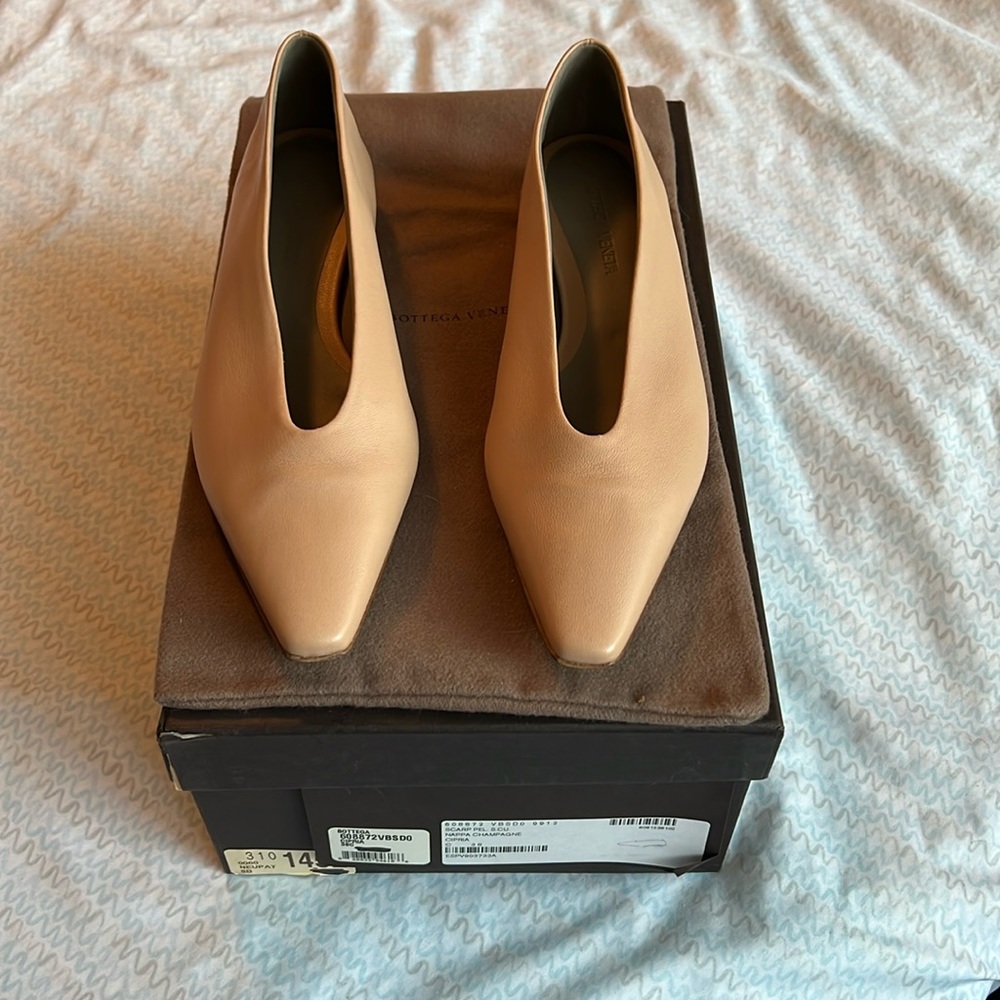 NIB Bottega Veneta Napa flat EU 38